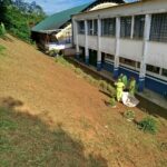 Roçagem e capinação preparam as escolas para início do ano letivo